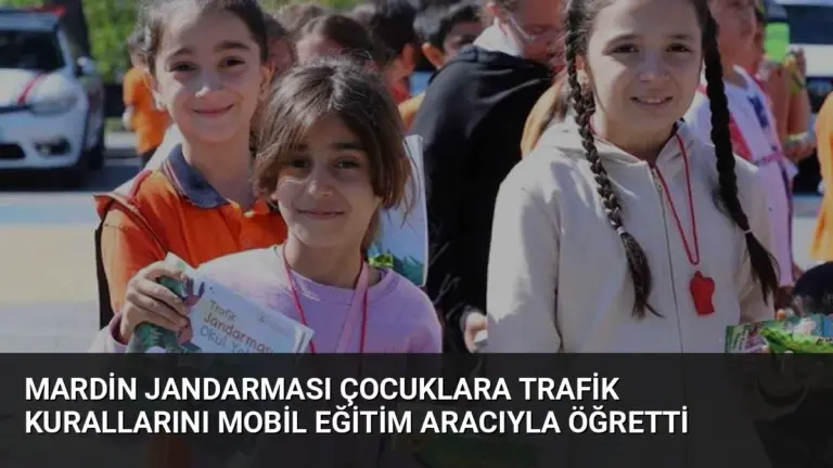 Mardin Jandarması Çocuklara Trafik Kurallarını Mobil Eğitim Aracıyla Öğretti